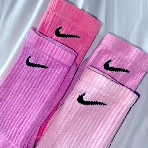COPY - ALL PINKS 4PACK NIKE CUSTOM SOCKS 💕